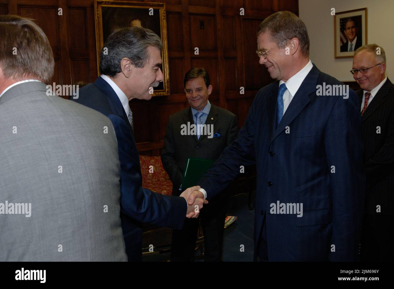 Büro des Sekretärs - Treffen mit dem stellvertretenden Vorsitzenden von Gazprom Stockfoto