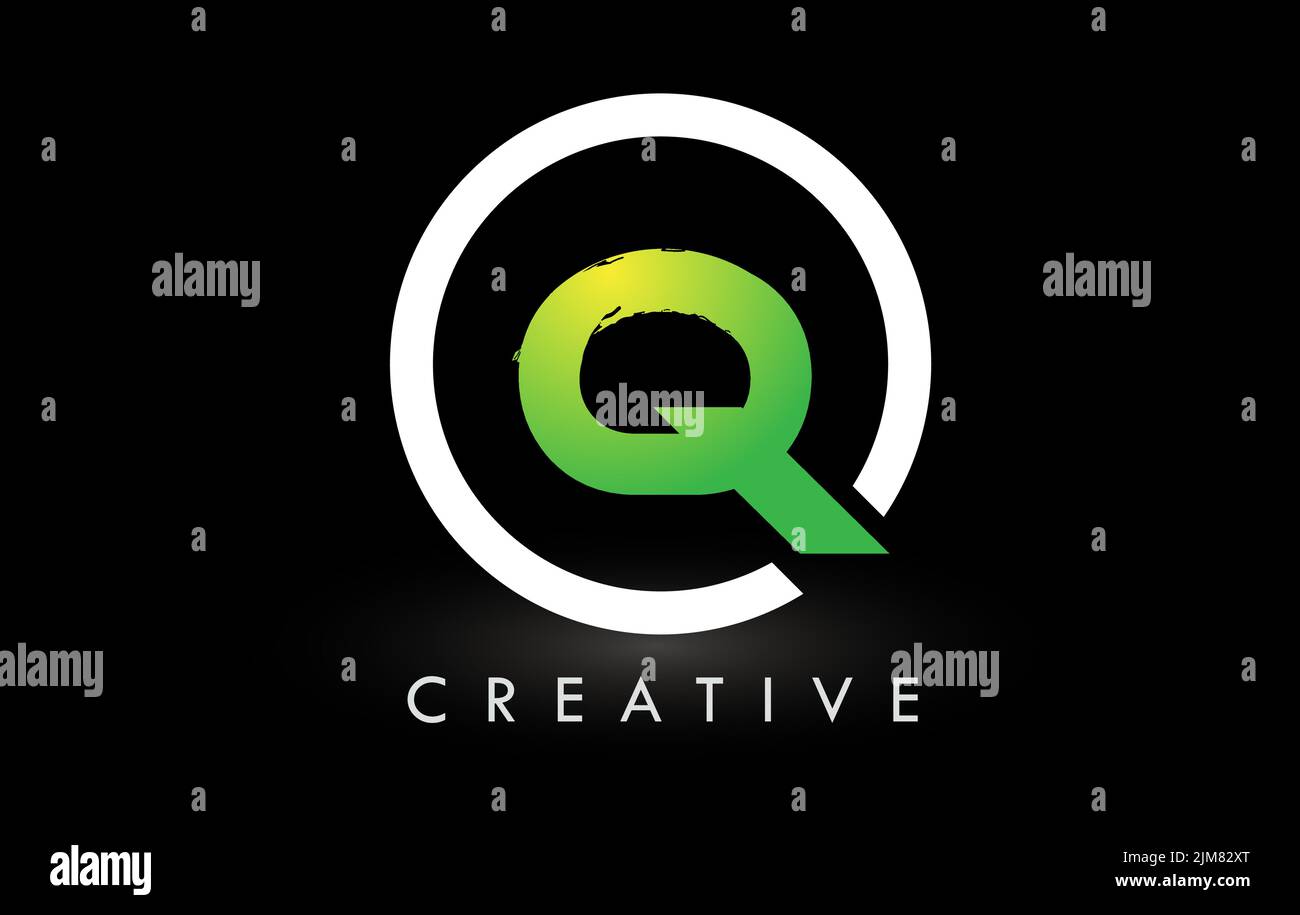 Q-Bürstenlogo mit grünem weißen Kreis. Creative Brushed Letters Icon Logo. Stock Vektor