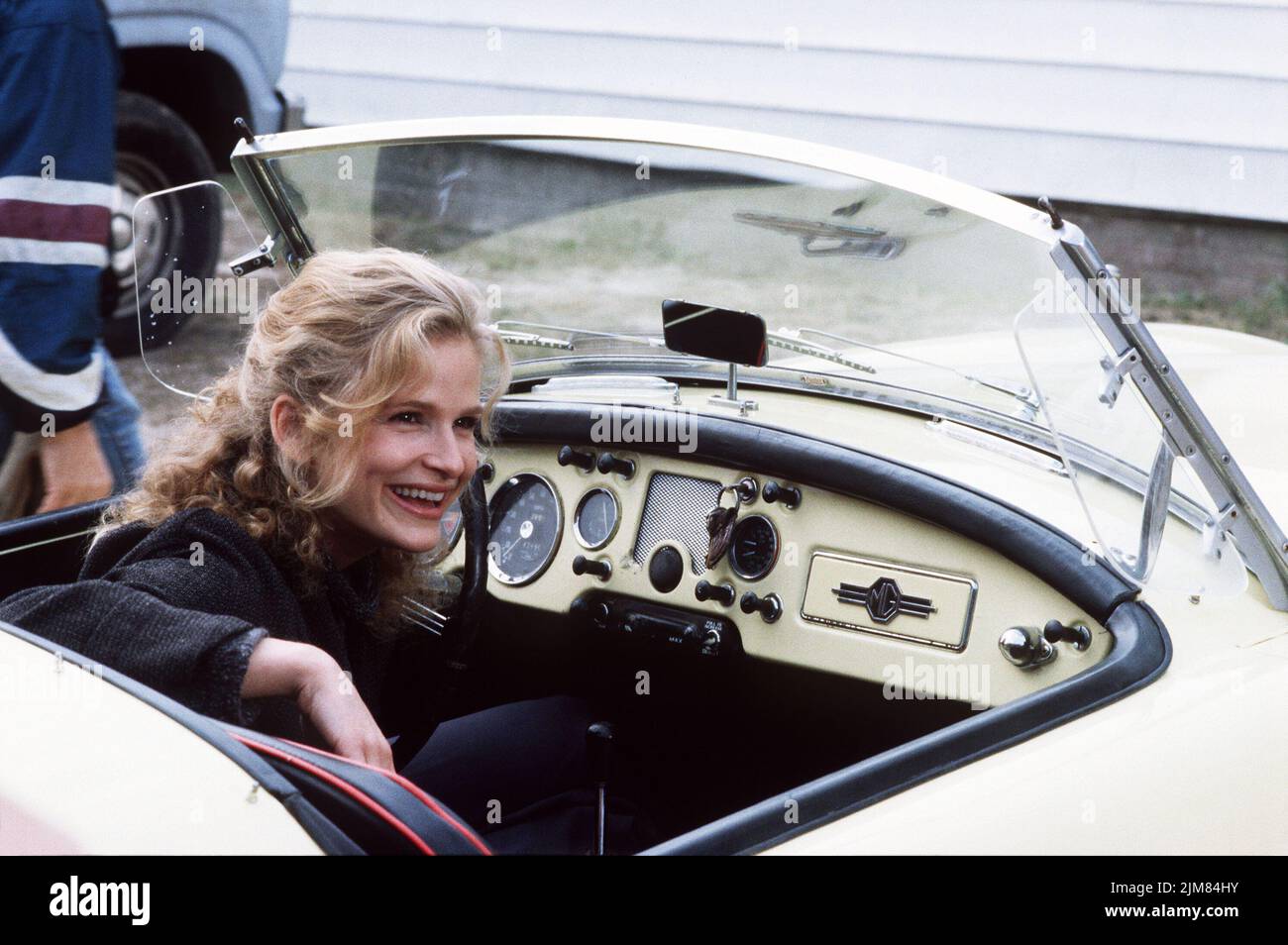 KYRA SEDGWICK in SOMETHING TO TALK ABOUT (1995), Regie: LASSE HALLSTROM. Kredit: WARNER BROTHERS / Album Stockfoto