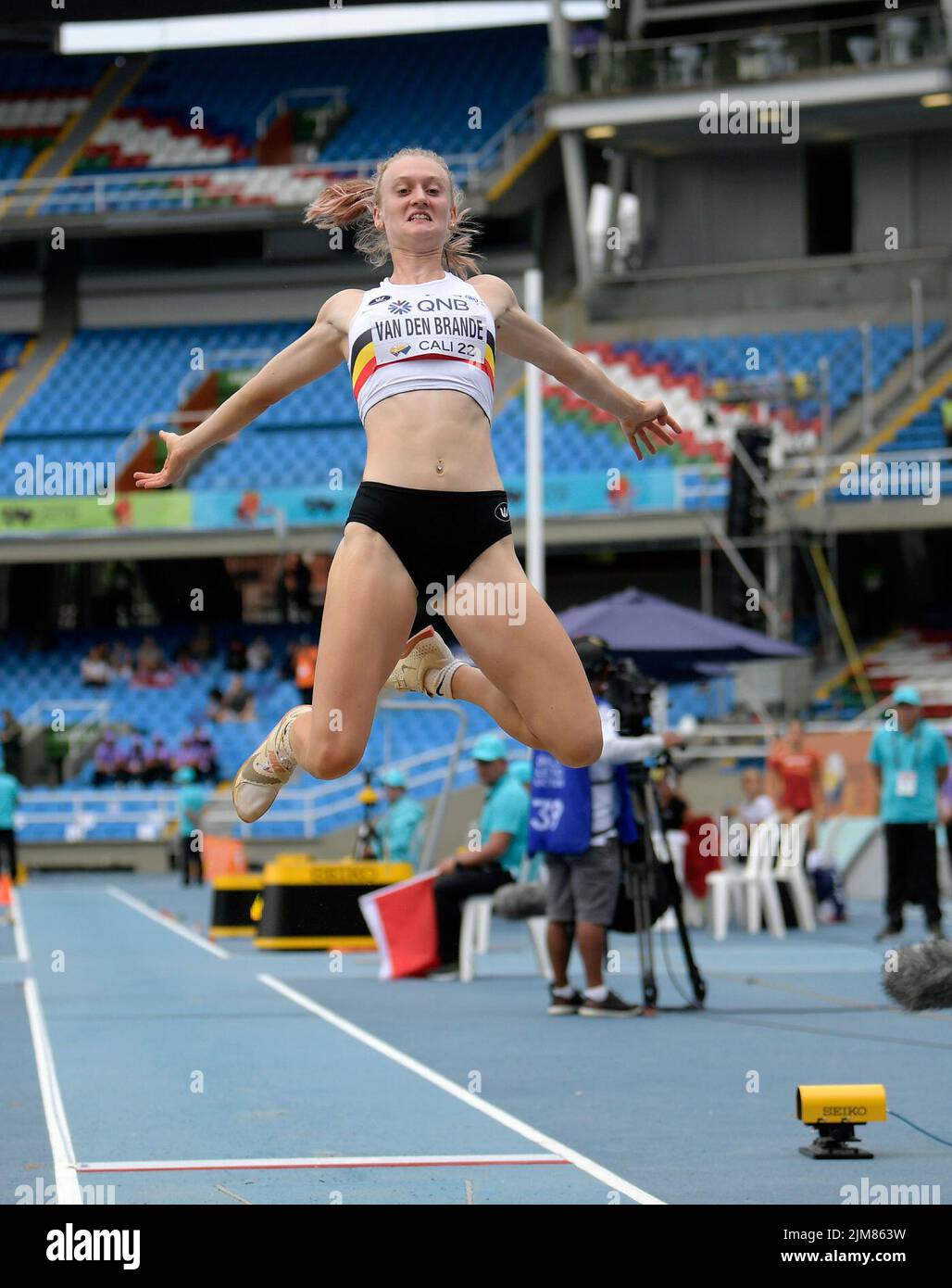 Die Belgierin Laura Van Den Brande wurde am Donnerstag, dem 04. August 2022 in Cali, Kolumbien, während des Weitsprungwettbewerbs des Frauen-Heptathlon bei den Leichtathletik-Weltmeisterschaften der Junioren in Aktion fotografiert. Die WM U20 findet vom 1.. Bis 6. 2022. August statt. BELGA FOTO THOMAS WINDESTAM Stockfoto