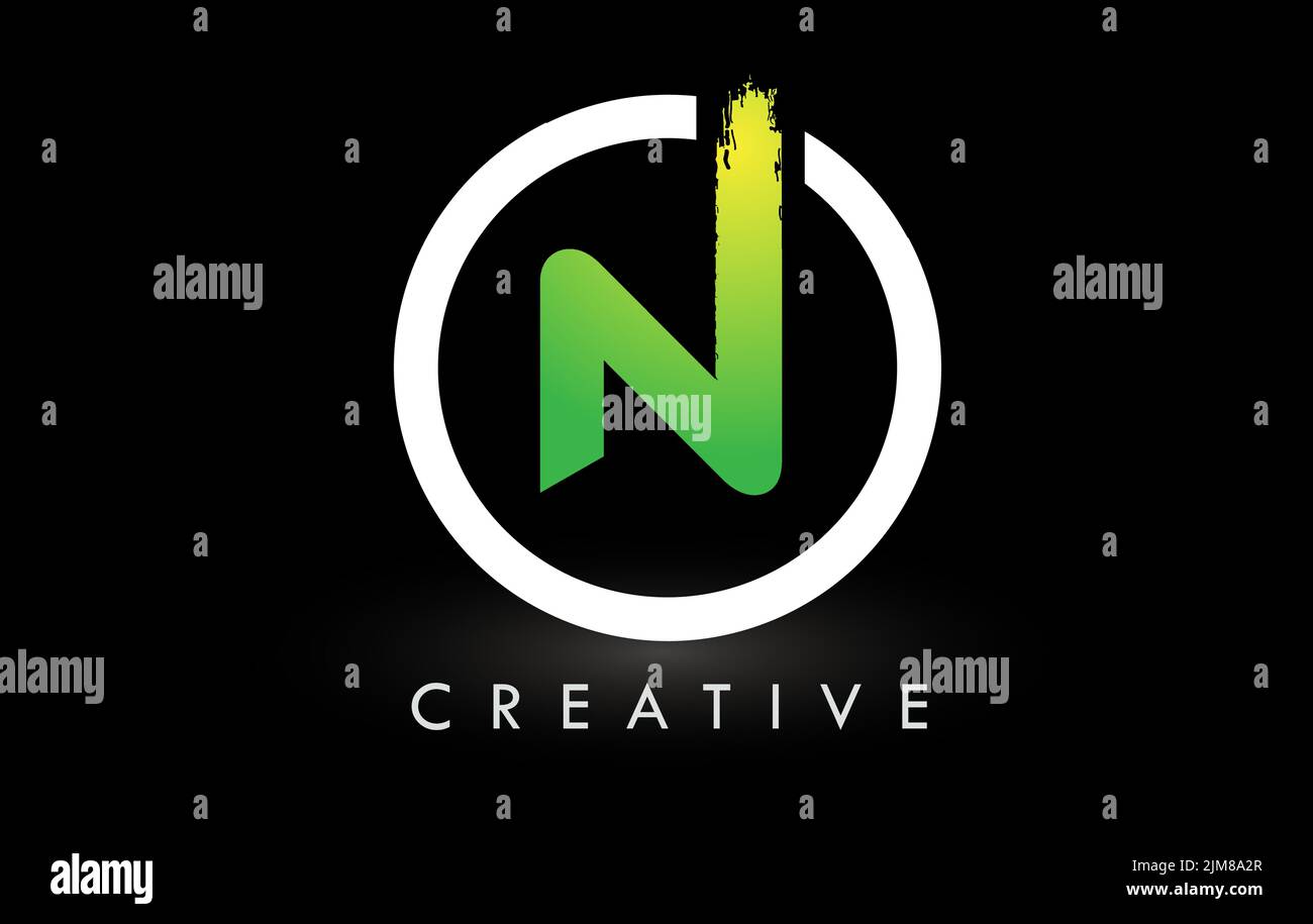 N-Pinsel-Logo-Design mit grünem weißen Kreis. Creative Brushed Letters Icon Logo. Stock Vektor