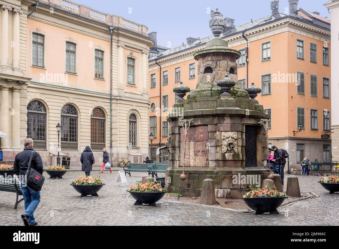 Der Brunnen Im Stortorget Square Gamla Stan Stock Stockfoto