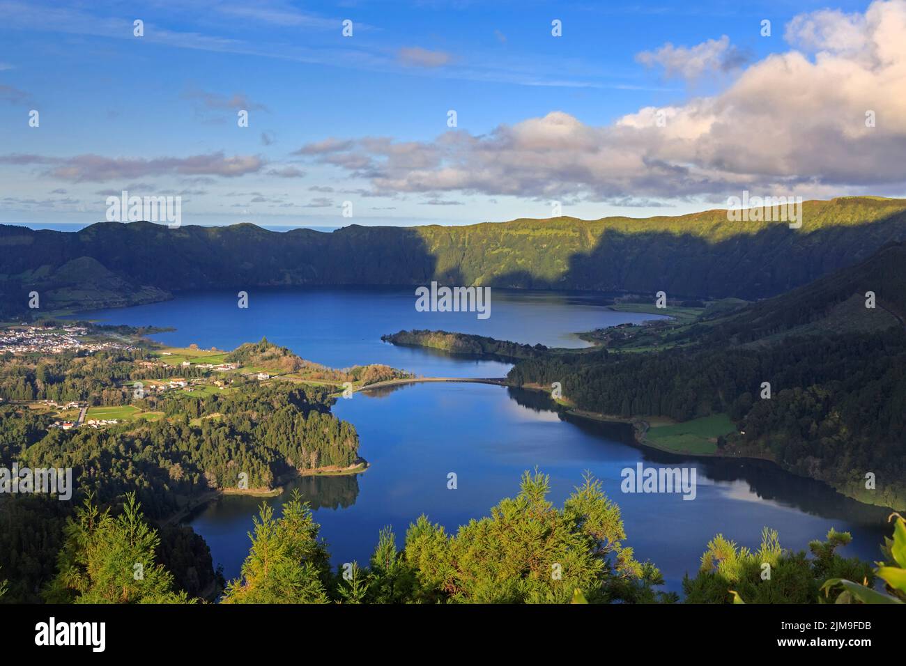 Lagoa Verde und Lagoa Azul auf San Miguel von den Azoren Stockfoto