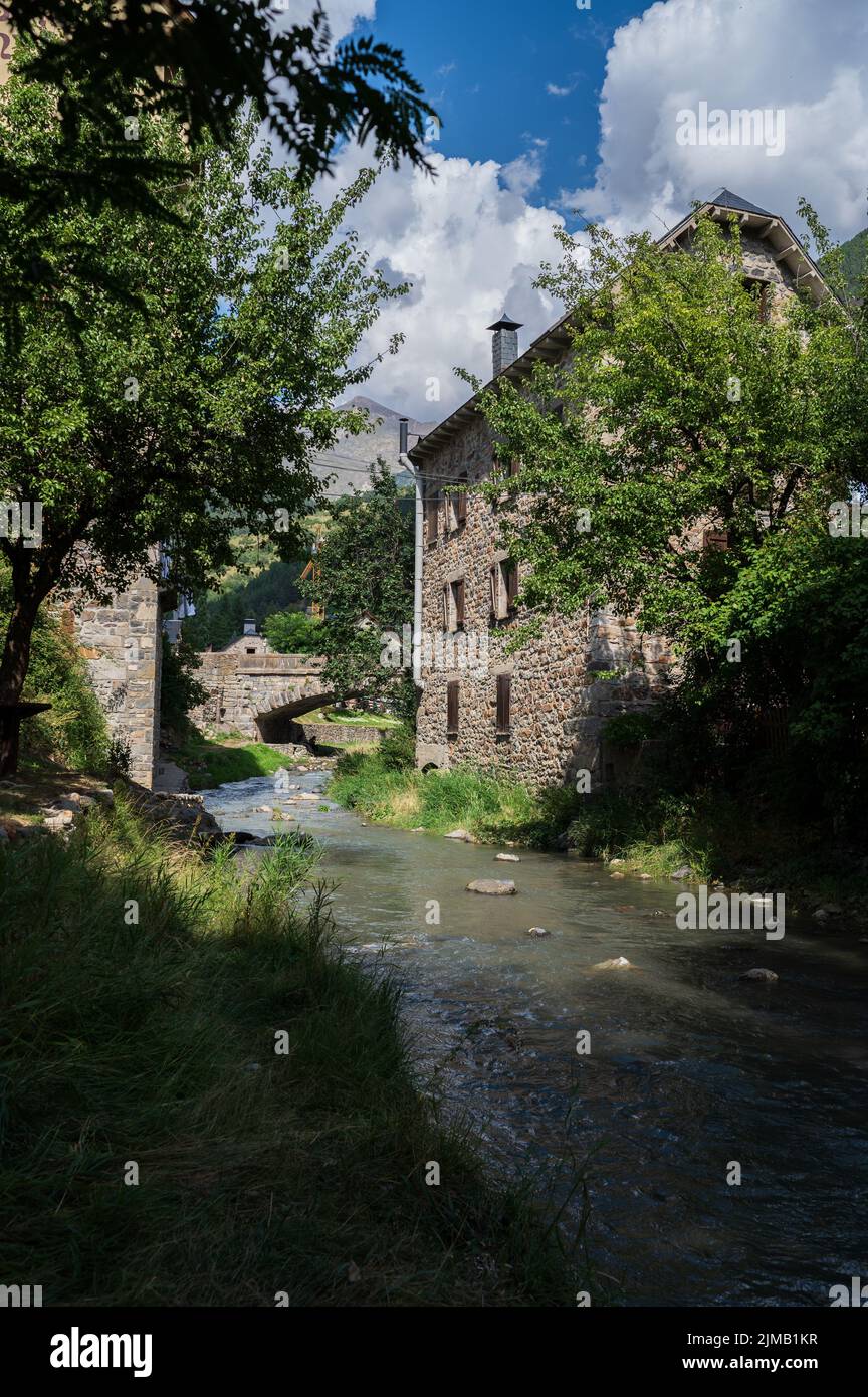 Aguas Limpias River in Sallent de Gallego, Huesca, Spanien Stockfoto
