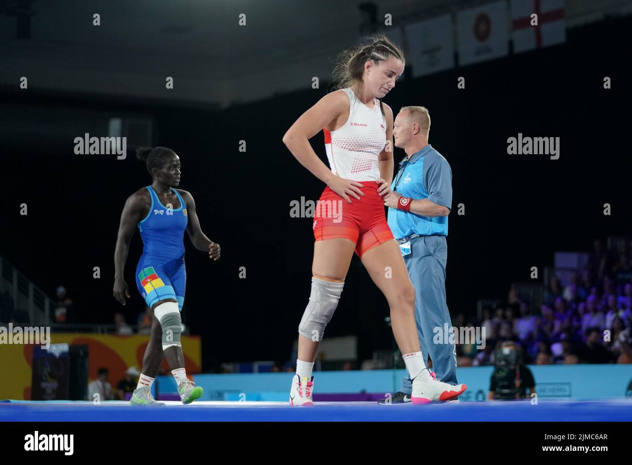 Der Engländer Kelsey Barnes reagiert nach einem Verlust in der Coventry