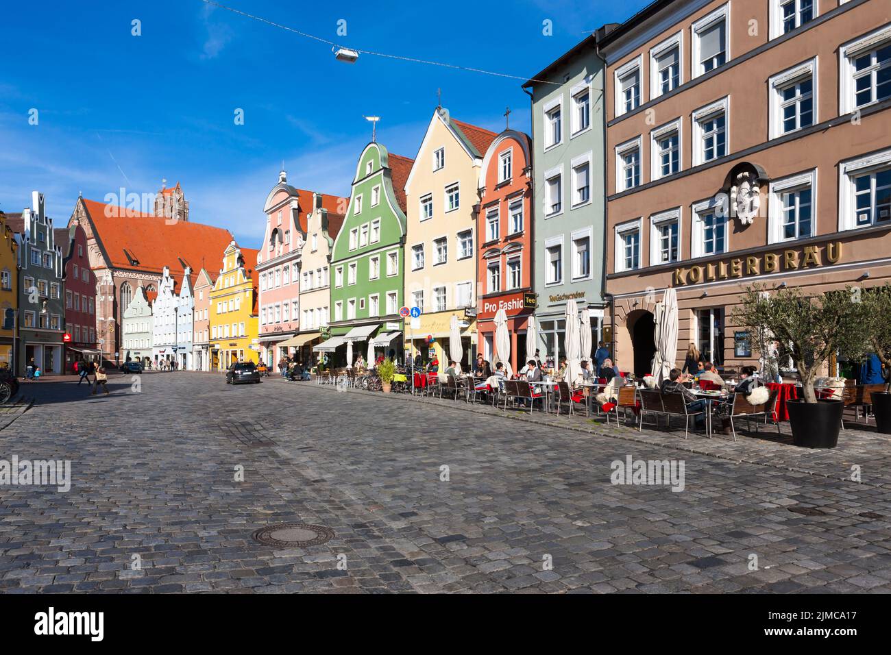 Altstadt mit historischen Gebäuden und Fußgängerzone von Landshut, Landshut, Niederbayern, Bayern, Stockfoto