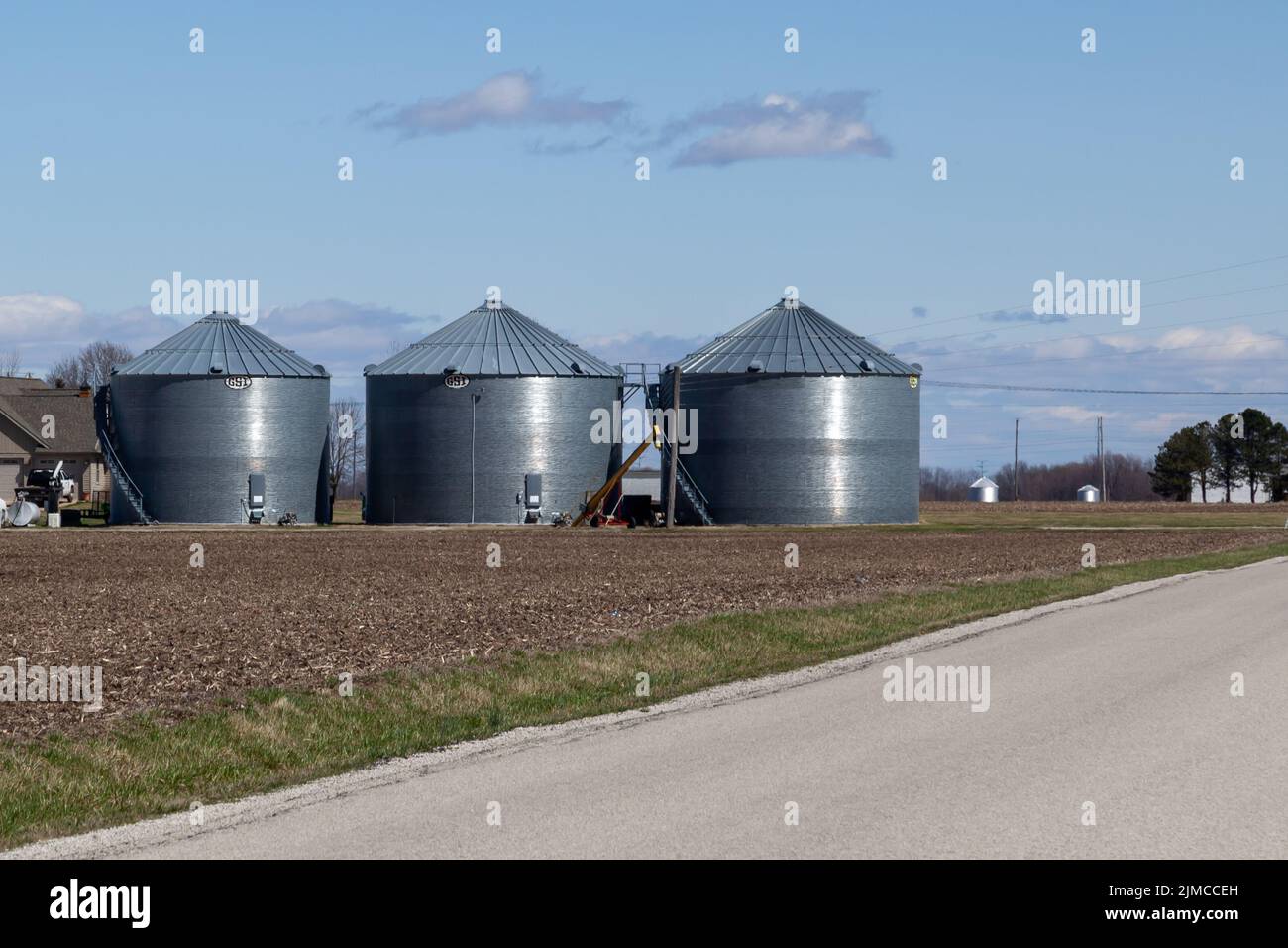 Illinois, USA - 26. März 2022: GSI-Lagerkörner werden in der Farm in Illinois, USA, gesehen. Stockfoto