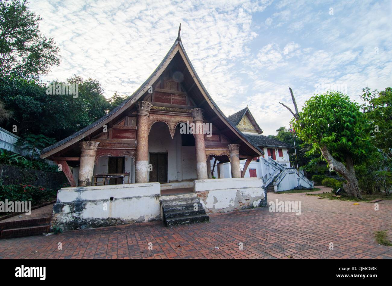 Altes buddhistisches Tempelgebäude, Luang Prabang, Laos Stockfoto