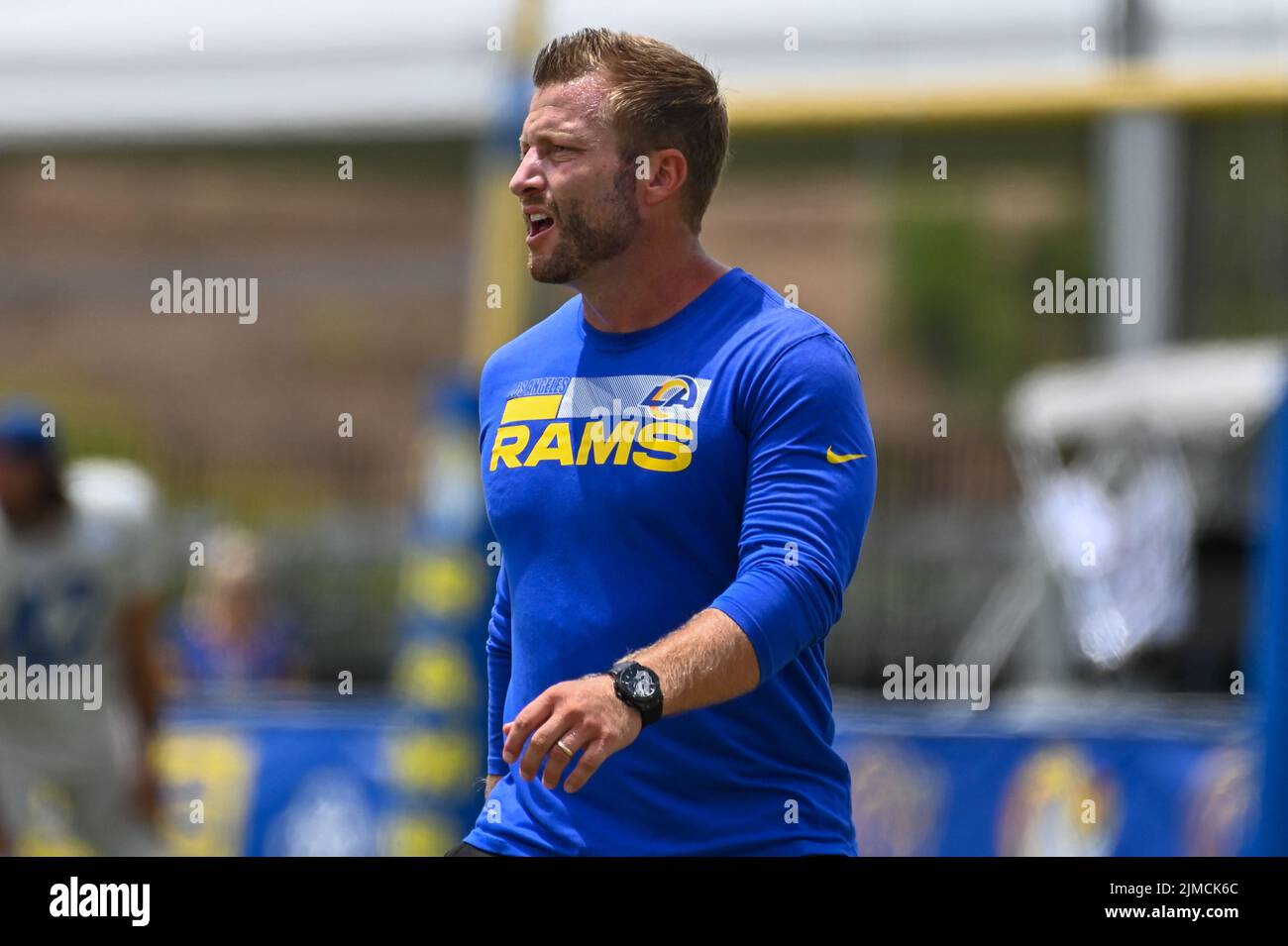 Los Angeles Rams Cheftrainer Sean McVay während des Trainingslagers, Donnerstag, 4. August 2022, in Irvine, Calif. (Dylan Stewart/Image of Sport) Stockfoto