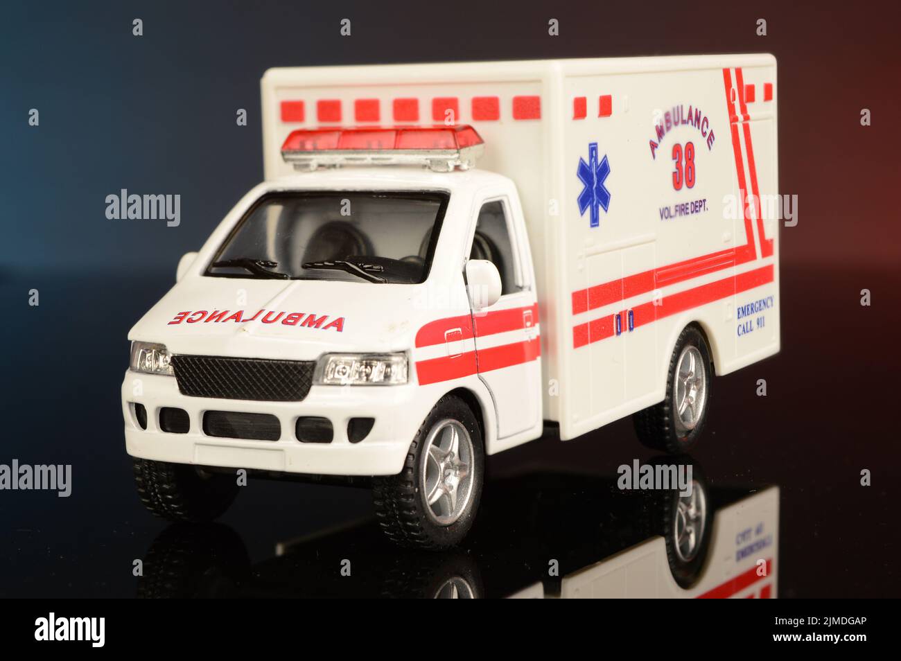 Ersthelfer Im Krankenwagen Stockfoto