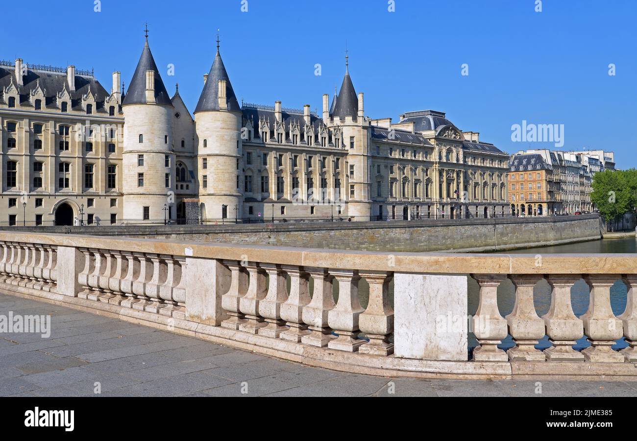 Paris, Französisch, la Conciergerie, Bridge Pont au Change Stockfoto