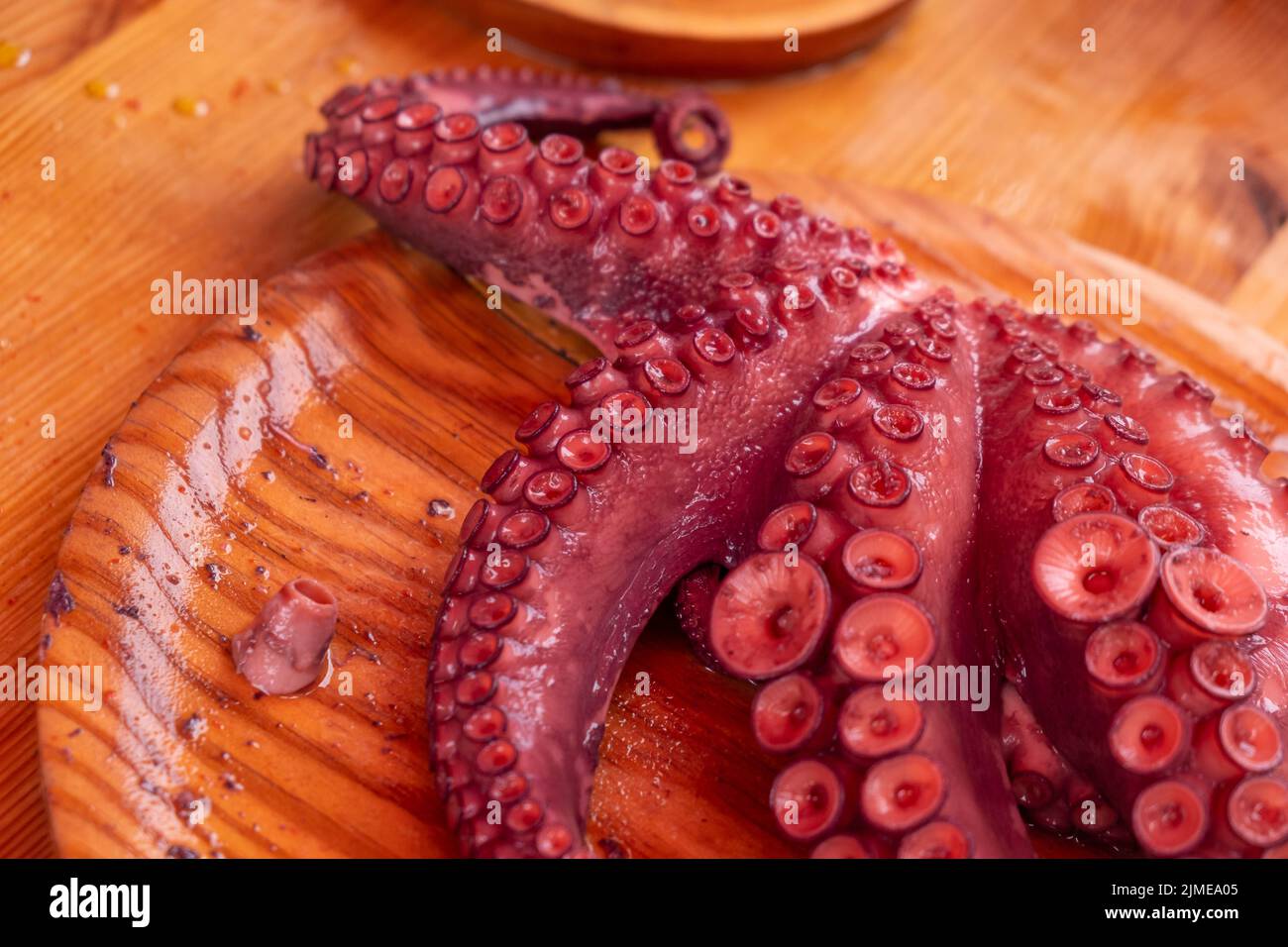 Octopus Tentakeln kochten ein traditionelles galizisches Rezept im feira-Stil. Pulpo a feira. Spanien. Stockfoto