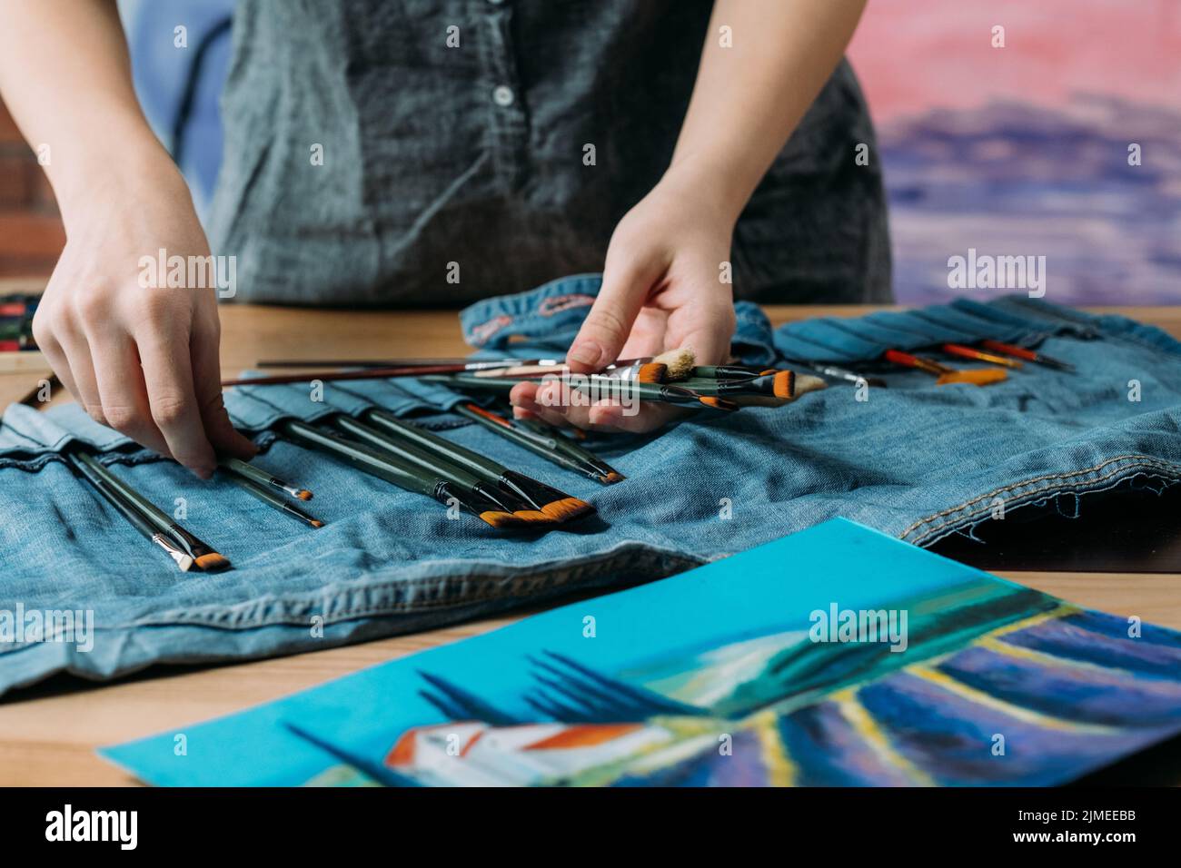 Landschaftsbild Kunst Maler Vorbereitung Pinsel-Set Stockfoto
