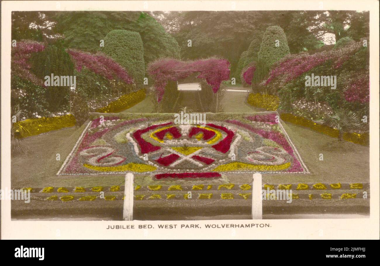 Ansichtskarte der Ausstellung von Teppichbettwäsche zur Feier der Jubiläumsfeiern für König George V und Königin Mary 1910 im West Park, Wolverhampton. Stockfoto