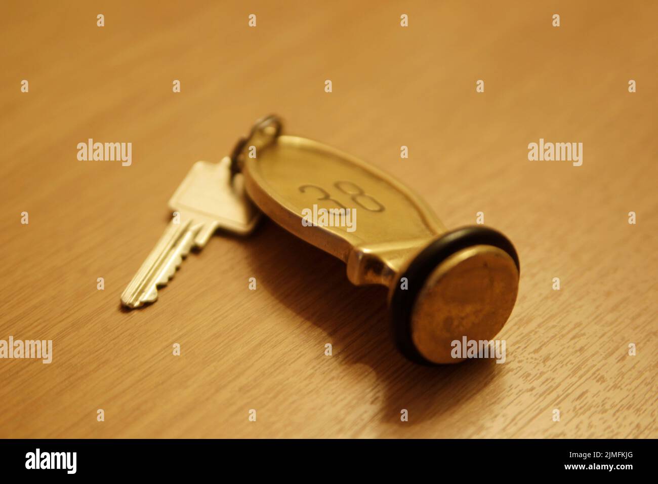 Ein Schlüssel für ein Hotelzimmer Stockfoto