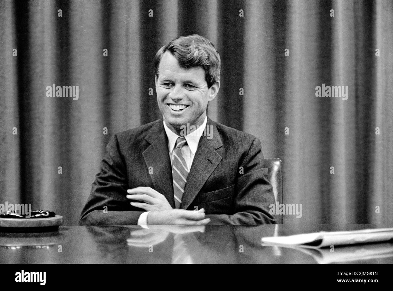US-Generalanwalt Robert Kennedy während des Interviews, Washington, D.C., USA, Warren K. Leffler, U.S. News & World Report Magazine Photograph Collection, Januar 1963 Stockfoto