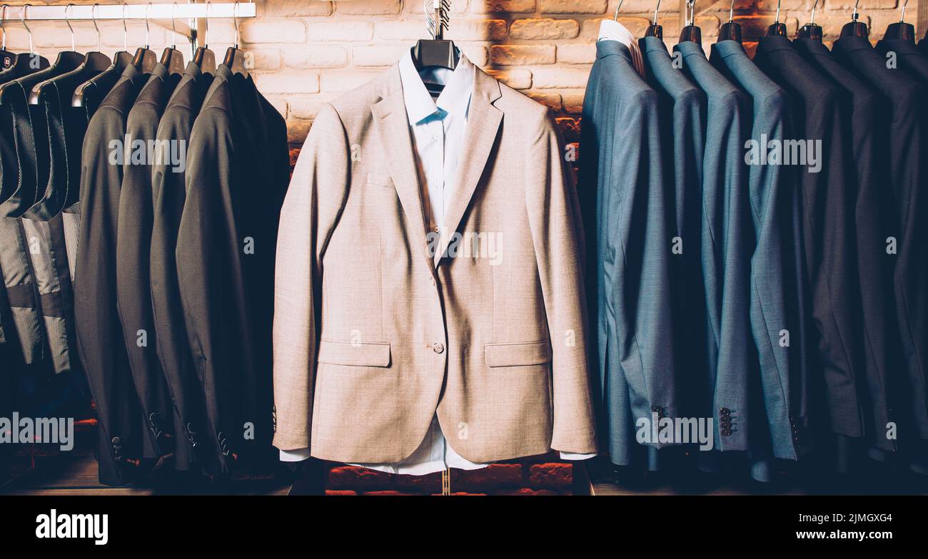 Männer formell tragen stilvoll Outfit Business-Anzug Stockfoto