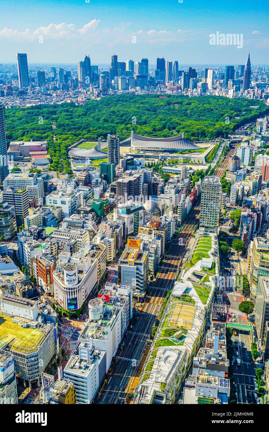 Skyline von Tokio vom Shibuya Sky aus gesehen Stockfoto