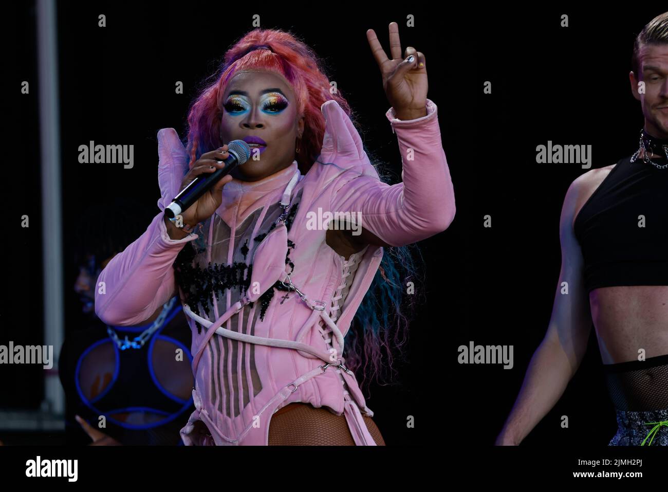 Preston Park, City of Brighton & Hove, Großbritannien, Todrick Hall Wir sind Fabuloso, die im Brighton Pride 2022 auftreten. 6.. August 2022 Stockfoto