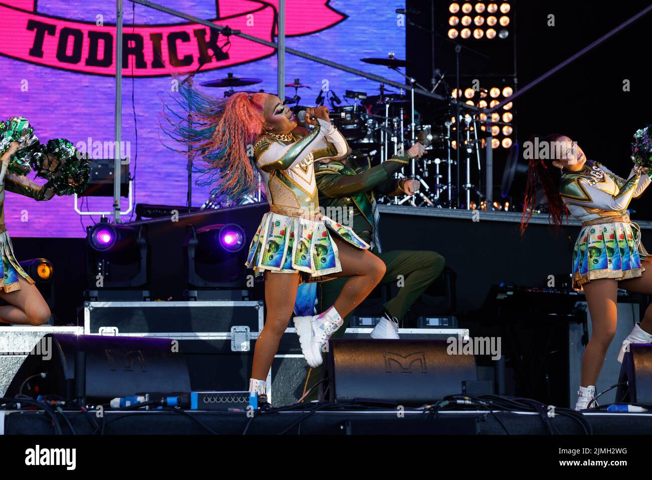 Preston Park, City of Brighton & Hove, Großbritannien, Todrick Hall Wir sind Fabuloso, die im Brighton Pride 2022 auftreten. 6.. August 2022 Stockfoto