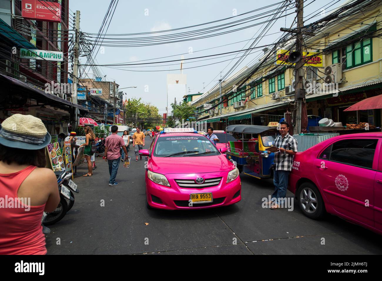 Bangkok City Streets.Traffic und konventionelle Verkehrsmittel. Stadtleben Stockfoto