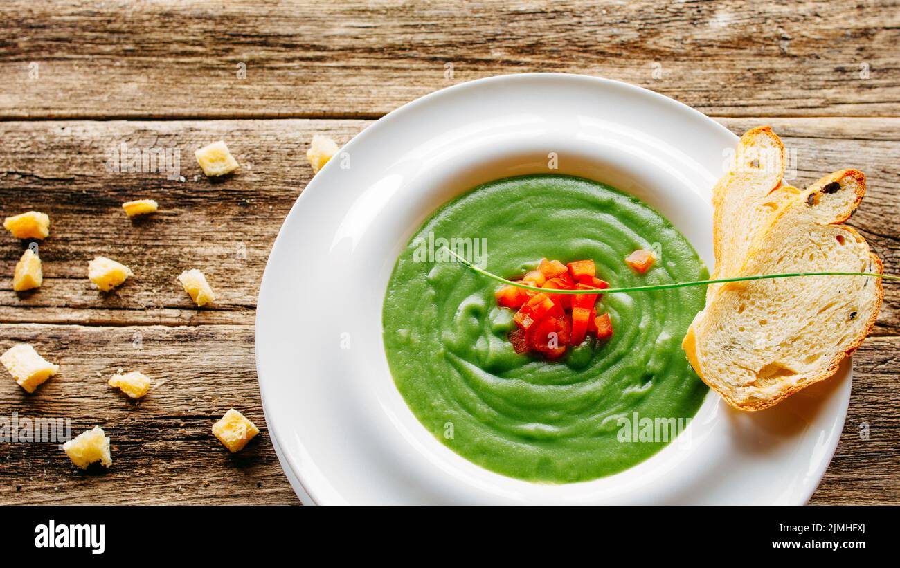 Gesunde Ernährung Gemüsesuppe Holztisch Stockfoto
