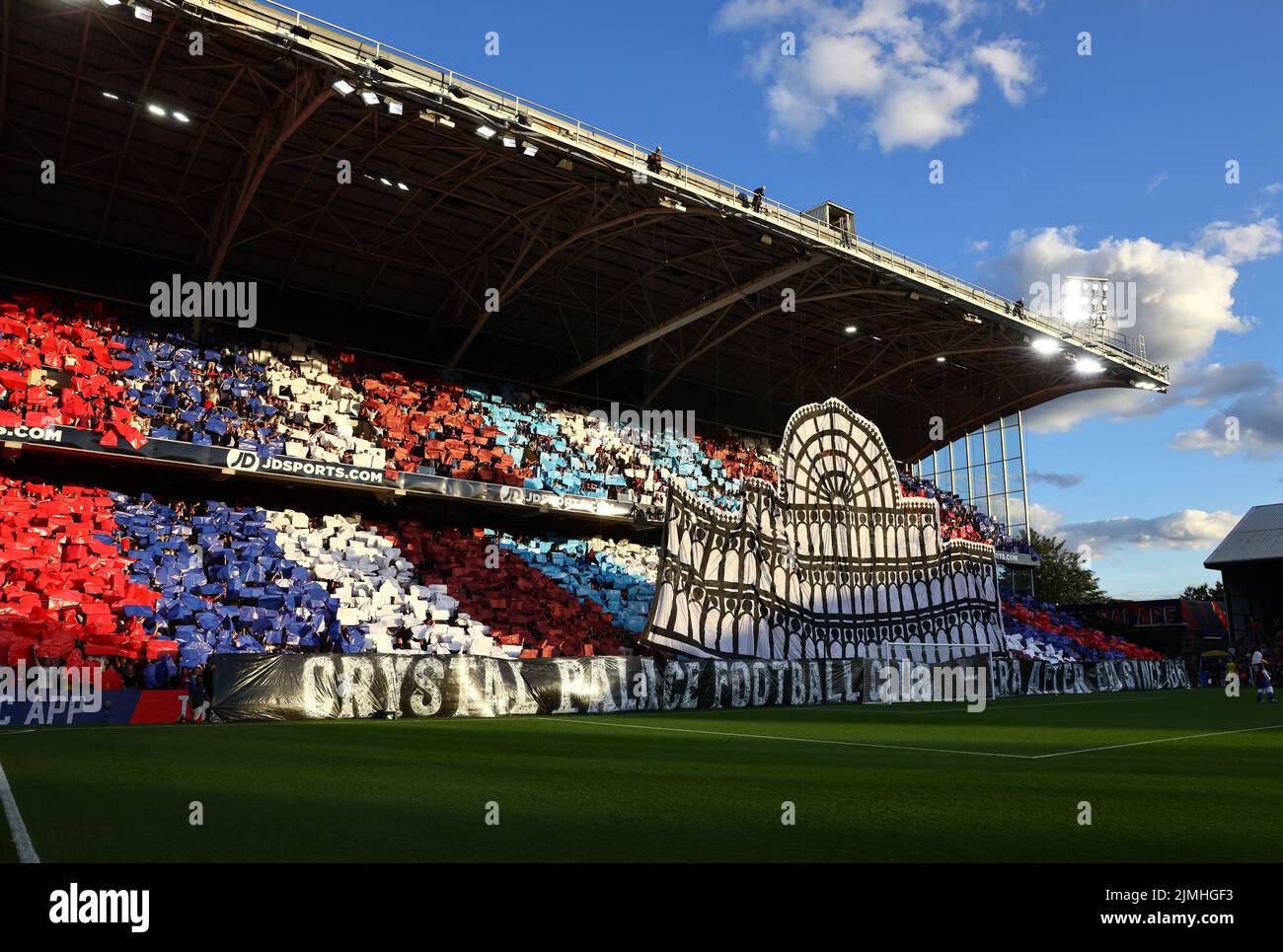London, England, 5.. August 2022. Crystal Palace-Fans während des Premier League-Spiels im Selhurst Park, London. Bildnachweis sollte lauten: David Klein / Sportimage Stockfoto