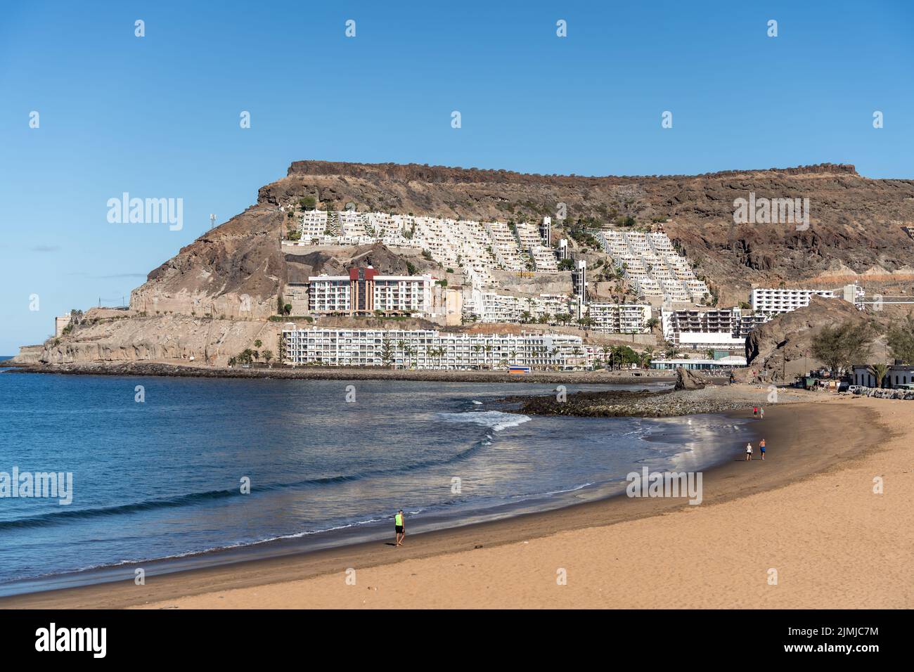 TAURUS, GRAN CANARIA, KANARISCHE INSELN, SPANIEN - MÄRZ 6 : Blick am Strand von Taurus, Gran Canaria am 6. März 2022. Unidentif Stockfoto