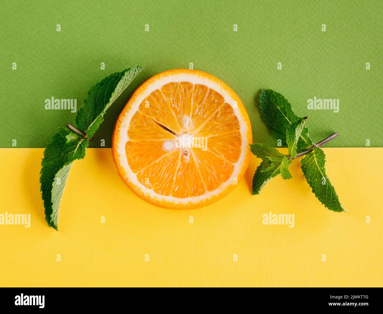 Tropischer Hintergrund Zitrusfrüchte Diät orange Minze Stockfoto