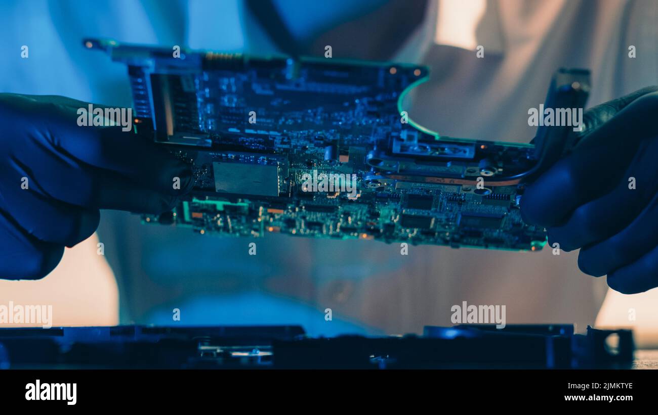 Motherboard für Computerhardware-Technologie-Techniker Stockfoto