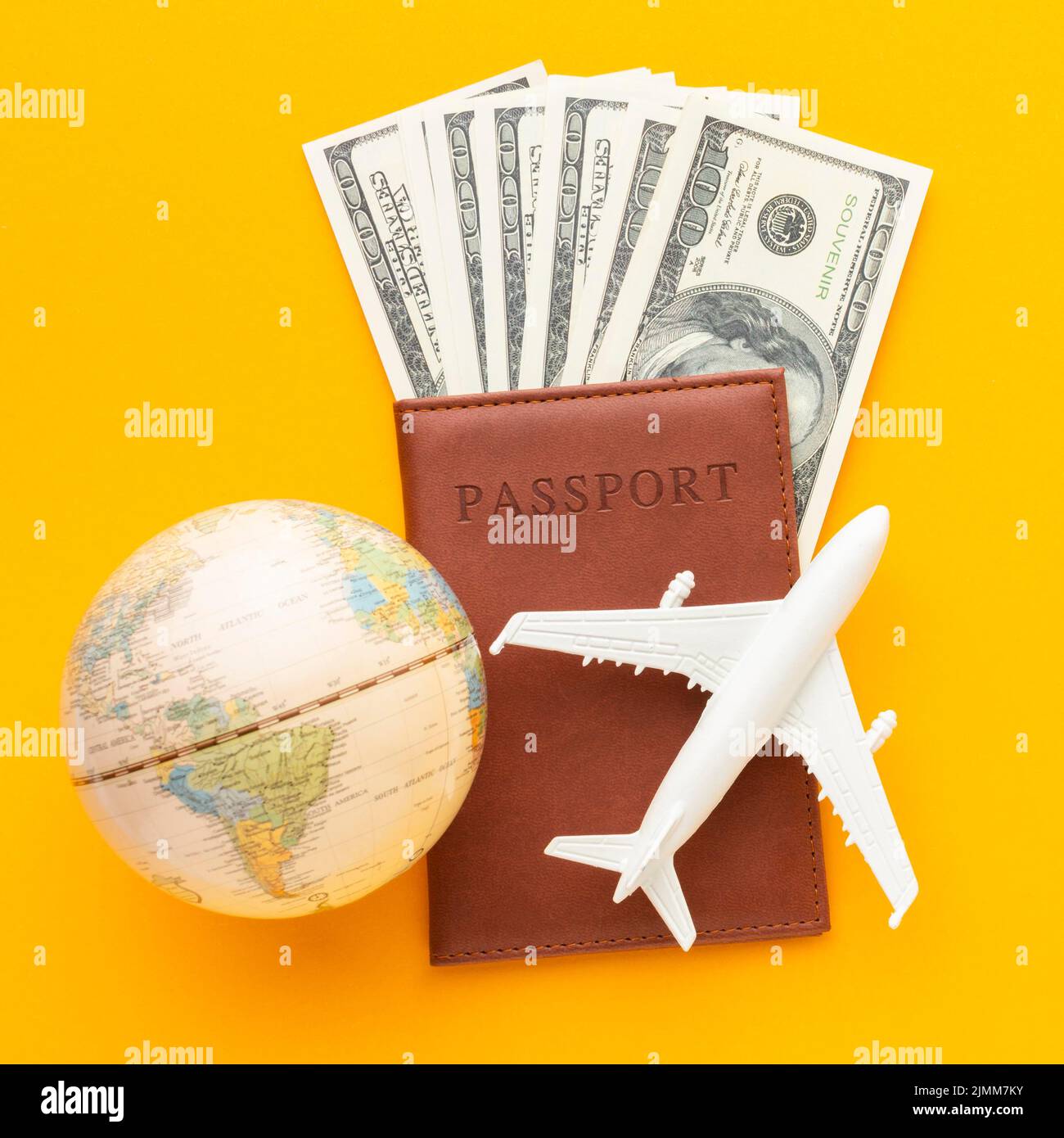 Reisepassnoten von oben Stockfoto