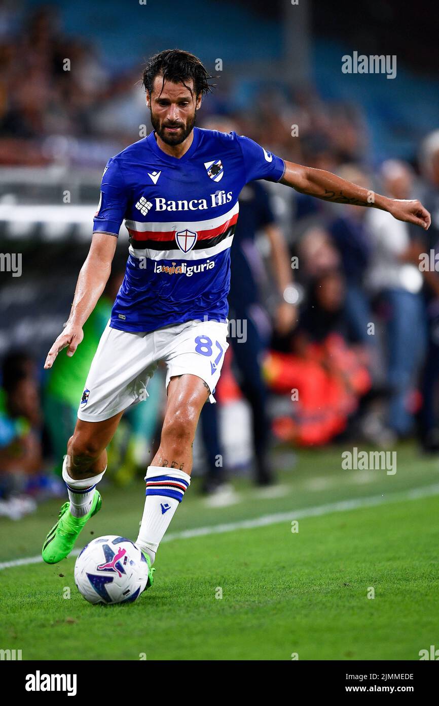 Genua, Italien. 05. August 2022. Antonio Candreva von UC Sampdoria in Aktion während des Fußballspiels von Coppa Italia zwischen UC Sampdoria und Reggina 1914. Kredit: Nicolò Campo/Alamy Live Nachrichten Stockfoto