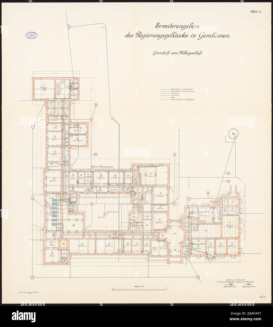 Unbekannter Architekt, Regierungsgebäude in Gumbinnen. Erweiterung (1912): Grundriss Keller 1: 100. Lithographie, 117,7 x 105,1 cm (einschließlich Scankanten) Stockfoto