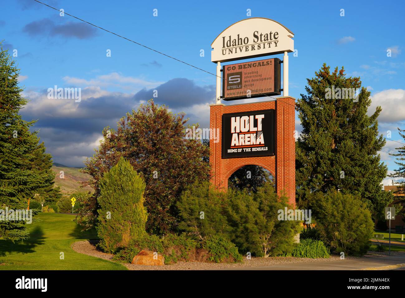 POCATELLO, ID -10 JUN 2021- Blick auf den College-Campus der Idaho State University (ISU), einer öffentlichen Forschungsuniversität in Pocatello, Idaho, Unit Stockfoto