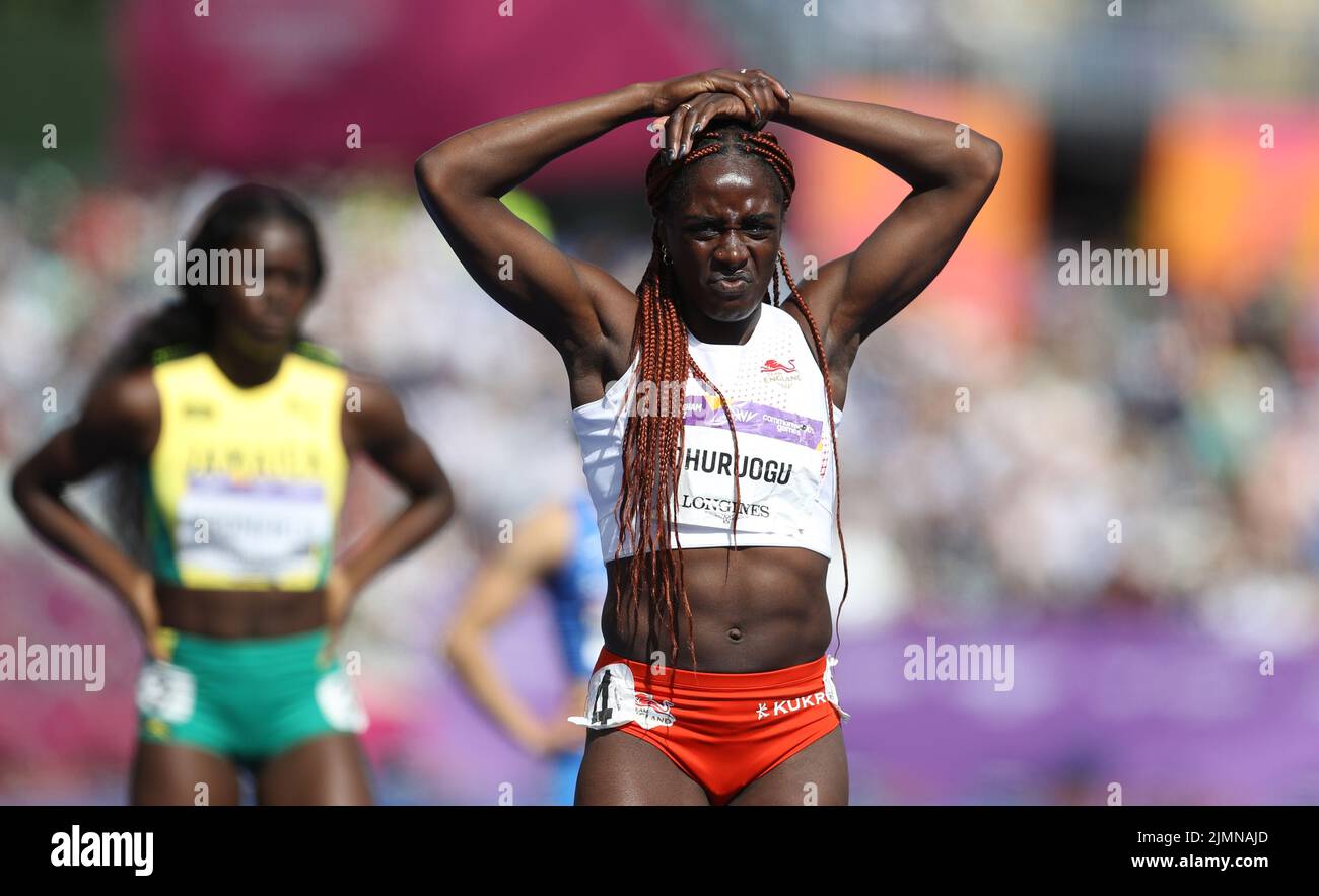 Birmingham, Großbritannien. 7. August 2022. Victoria Ohuruogu aus England vor den Women's 400m während des 10. Tages der Commonwealth Games im Alexander Stadium, Birmingham. Bildnachweis sollte lauten: Paul Terry Kredit: Paul Terry Foto/Alamy Live News Stockfoto