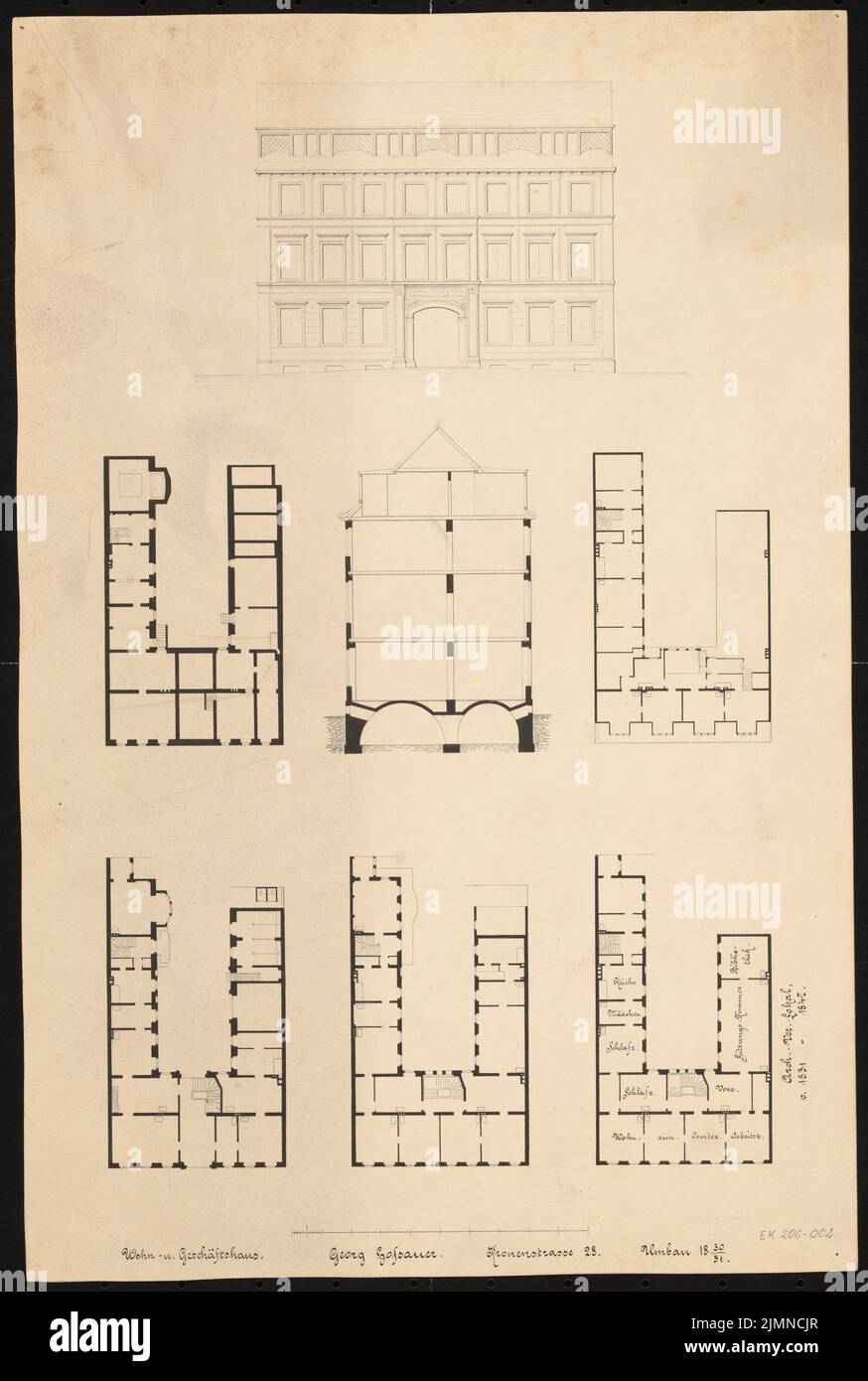 Knoblauch Eduard (1801-1865), Wohnhaus Kronenstraße 28 in Berlin. Erweiterung (1831-1832): Ansicht, Schnitt, Grundriß Kellergeschosse, Dachboden. Tinte, 40,2 x 27 cm (einschließlich Scankanten) Stockfoto