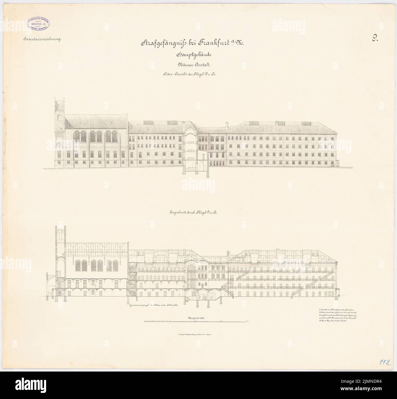 Endell Karl Friedrich (1843-1891), Strafvollzug in Frankfurt am Main. Haupthaus - Herrenhaus (ca. 1888): Riss-Seitenansicht, Längsschnitt 1: 200. Lithographie, 73,8 x 78,8 cm (einschließlich Scankanten) Stockfoto