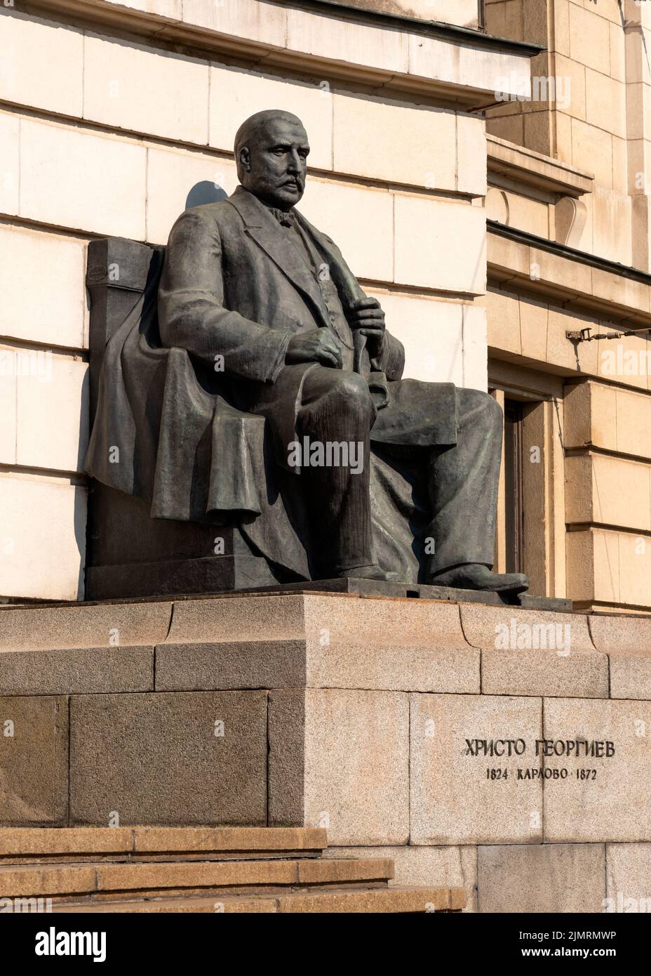 Statue des Hristo Georgiev an der Universität Sofia in Sofia, Bulgarien, Osteuropa, Balkan, EU Stockfoto