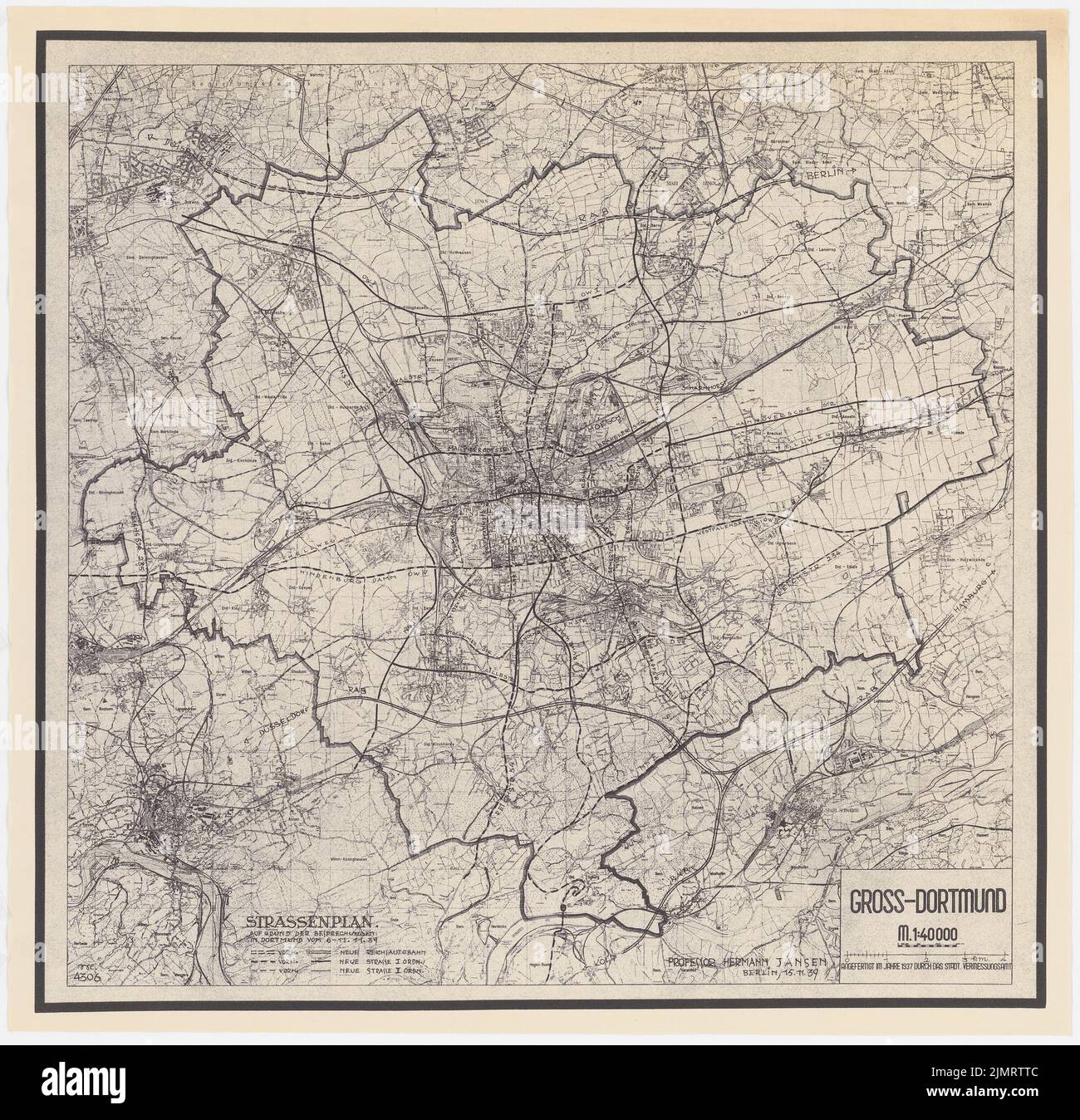 Jansen Hermann (1869-1945), Bebauungsplan Dortmund (15. November 1939): Fahrplan auf Karte 1: 40000 (Inv 22145-48 identisch). Leichter Bruch auf Papier, 66,4 x 68,6 cm (inklusive Scankanten) Jansen Hermann (1869-1945): Bebauungsplan Dortmund Stockfoto