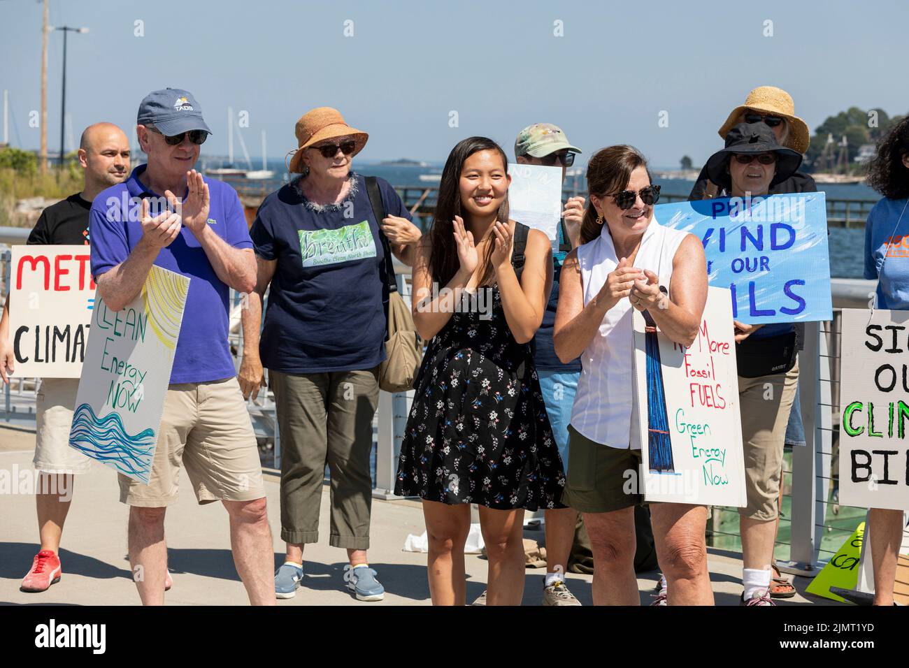 4. August 2022. Salem, Massachusetts Umweltaktivisten von MassPowerForward, Salem Alliance for the Environment (SAFE), UU Mass Action, 350 Mas Stockfoto