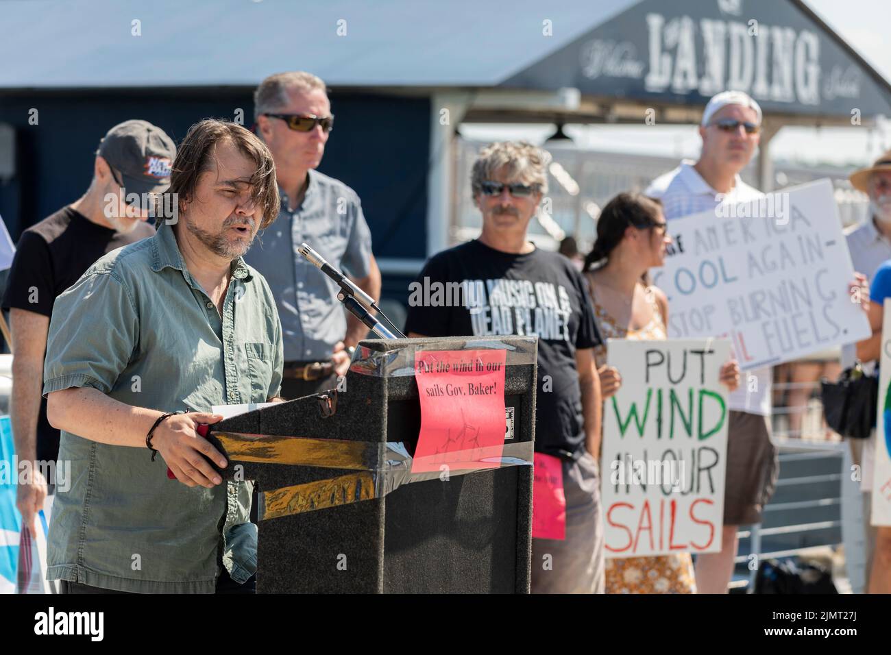 4. August 2022. Salem, Massachusetts Umweltaktivisten von MassPowerForward, Salem Alliance for the Environment (SAFE), UU Mass Action, 350 Mas Stockfoto