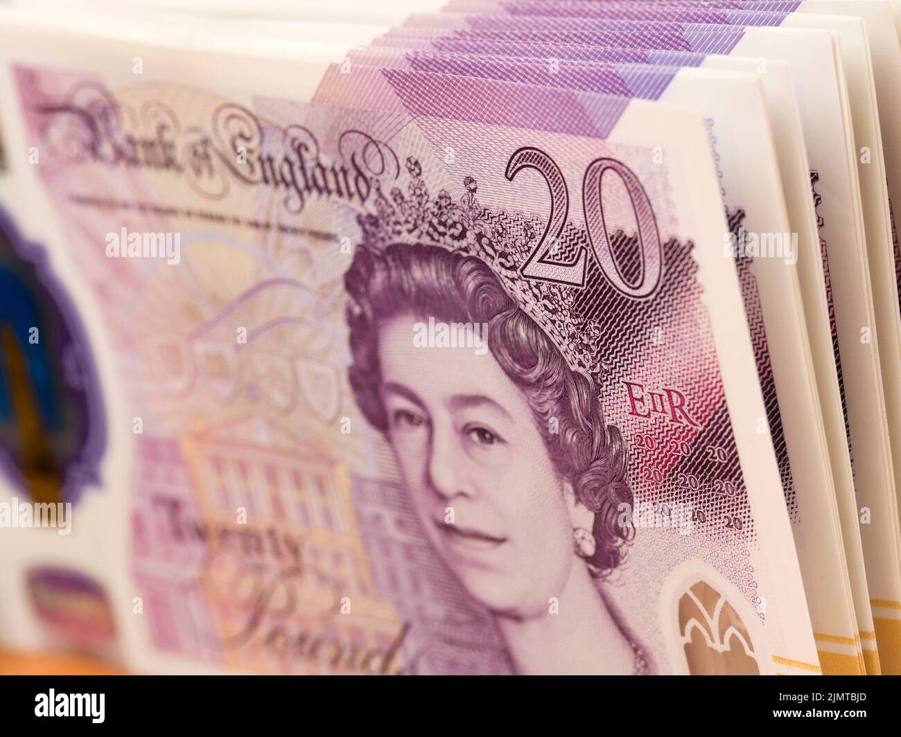 Englisches Geld - 20 Pfund - ein geschäftlicher Hintergrund Stockfoto