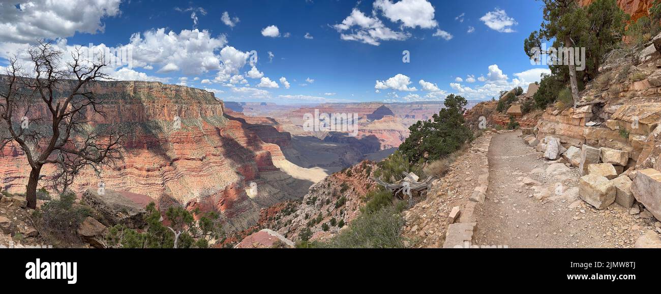 Luftpanoramablick auf den South Kaibab Trail, Grand Canyon, USA Stockfoto