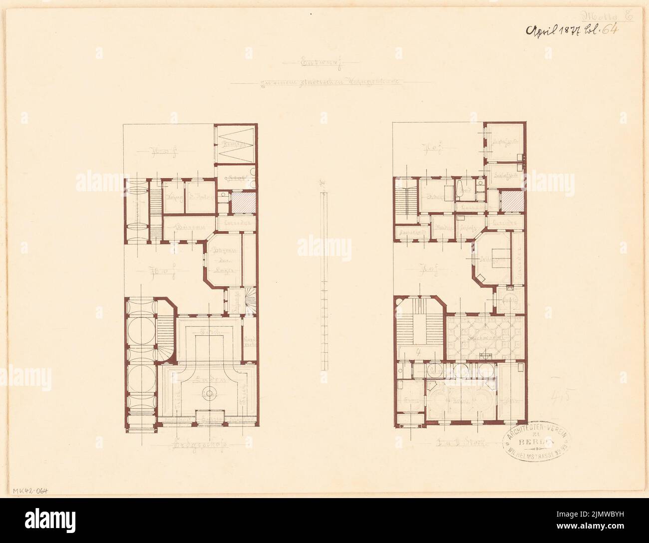 Unbekannter Architekt, Haus mit Laden. Monatlicher Wettbewerb 1877. April (04,1877): Grundriß Erdgeschoss, 1. (= 2.) Obergeschoss; Maßstab Bar. Tinte und Bleistift, Wasserfarben auf der Schachtel, 27,8 x 36,2 cm (einschließlich Scankanten) N.N. : Wohnhaus mit Laden. Monatskurrenz April 1877 Stockfoto