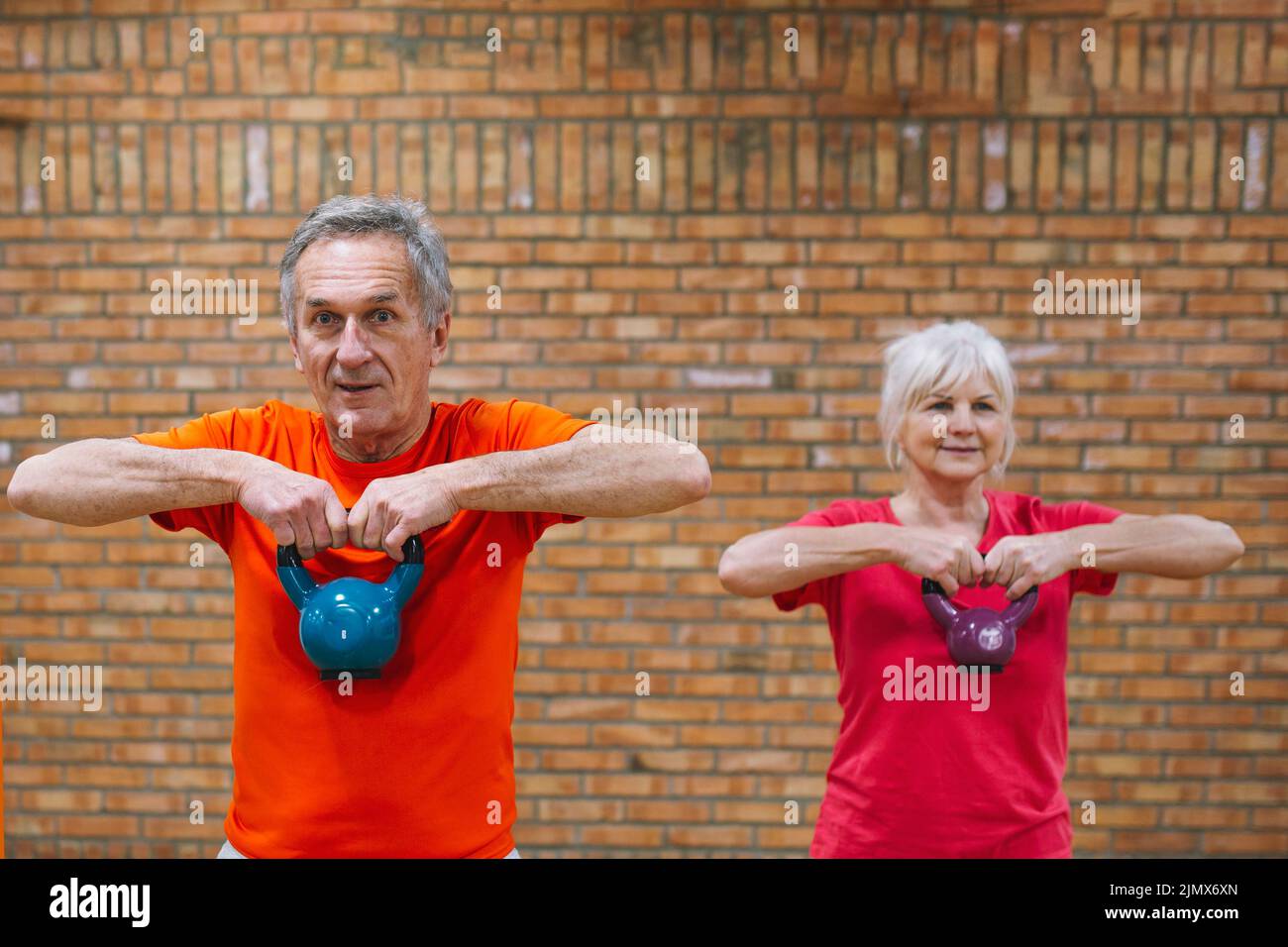 Fitnesskonzept mit Großeltern Stockfoto