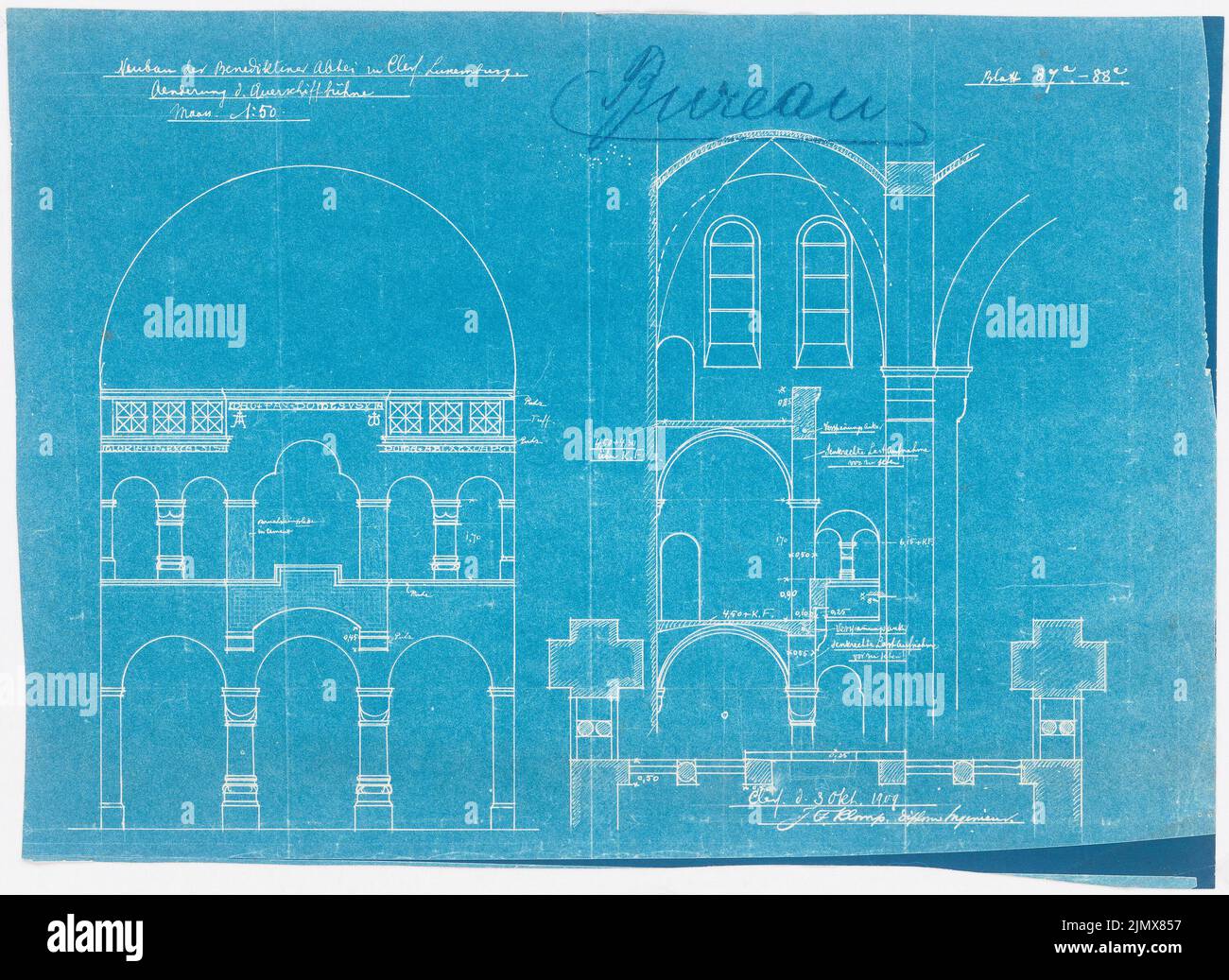 Klomp Johannes Franziskus (1865-1946), Benedictine Abbey St. Mauritius, Clerf (Cllervaux), Luxemburg (03.10.1909): Wechsel der Langschiffbühne, Grundriß, Ansicht und Schnitt 1:50. Blaupause auf Papier, 38,3 x 52,5 cm (inklusive Scankanten) Klomp Johannes Franziskus (1865-1946): Benedektinerabtei St. Mauritius, Clerf (Clervaux) Stockfoto