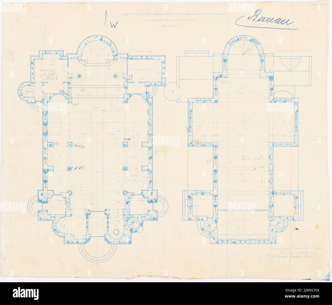 Klomp Johannes Franziskus (1865-1946), Dekan-Kirche, Clerf (Cllervaux), Luxemburg (15. Januar 1909): Grundriß im Erdgeschoss und Galerie-Höhe 1: 100. Tusche, Bleistift über Blaupause auf Papier, 49,6 x 58,4 cm (inklusive Scankanten) Klomp Johannes Franziskus (1865-1946): Dekanatskirche, Clerf (Clervaux) Stockfoto