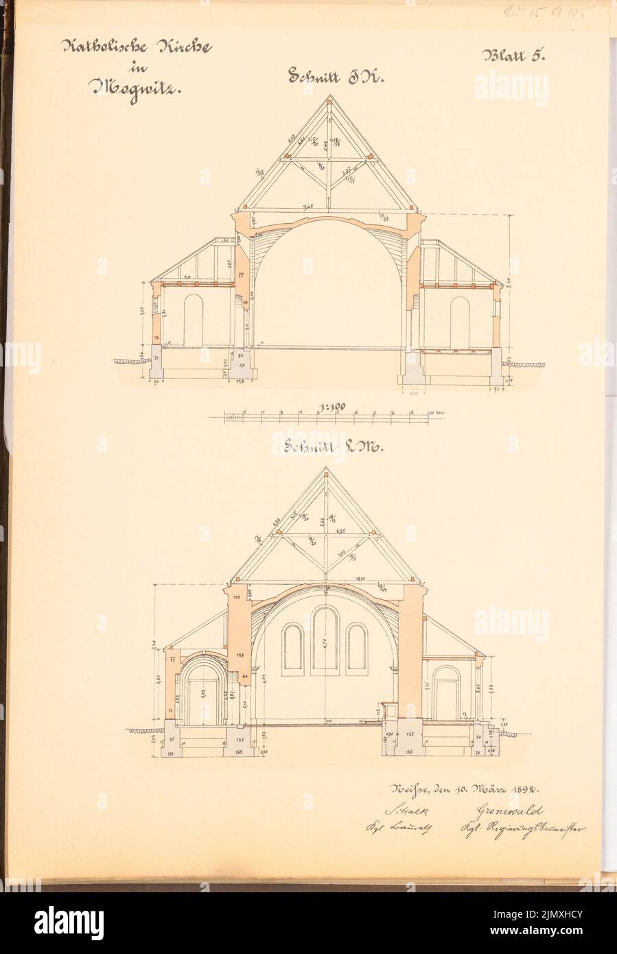 Unbekannter Architekt, katholische Kirche in Mogwitz (ca. 1892): 2 Querschnitte 1: 100. Lithographie auf Papier, 48,1 x 33,3 cm (einschließlich Scankanten) Stockfoto