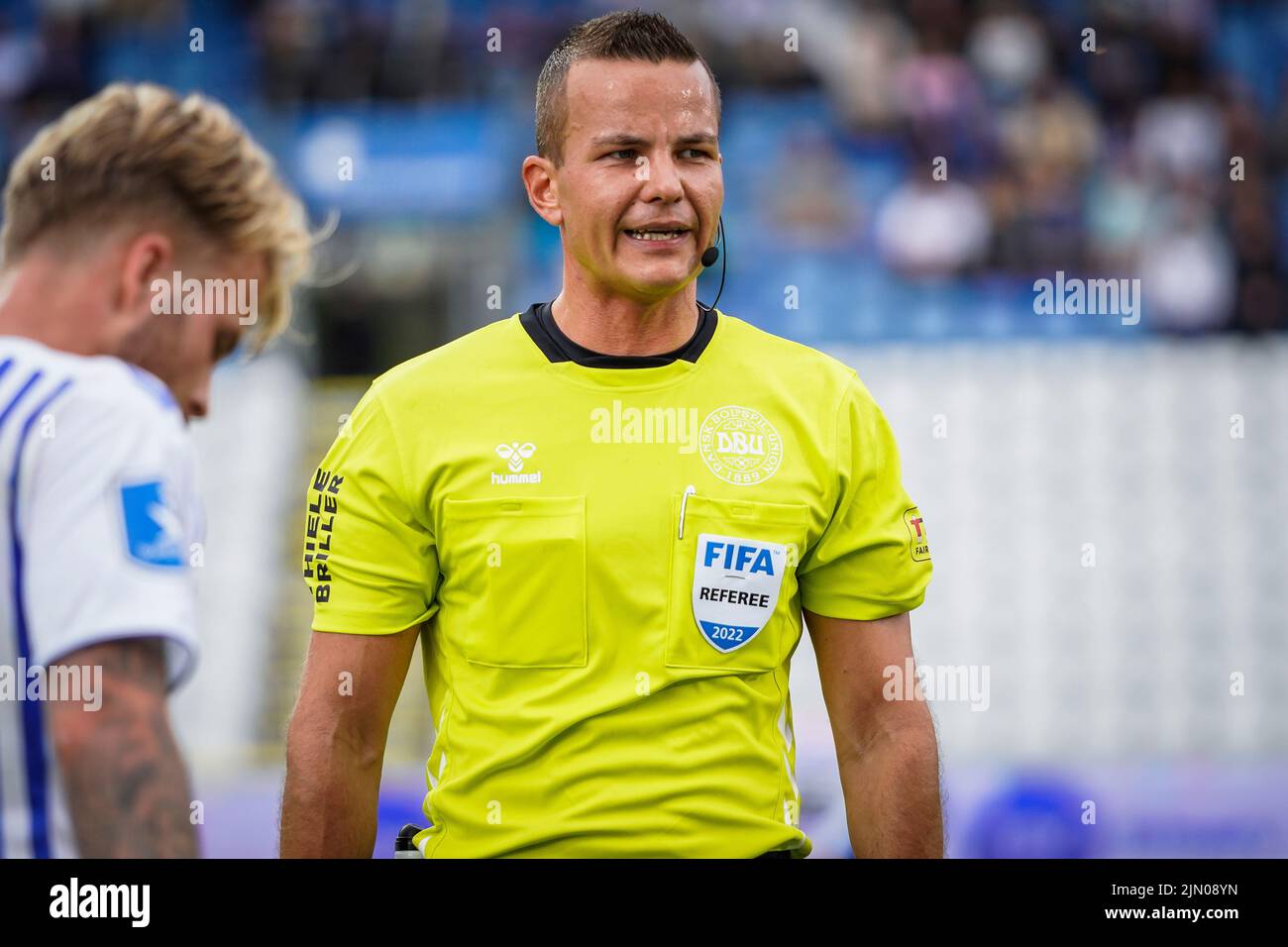 Odense, Dänemark. 07. August 2022. Schiedsrichter Morten Krogh gesehen während des Superliga-Spiels 3F zwischen Odense Boldklub und Aarhus GF im Nature Energy Park in Odense. (Foto: Gonzales Photo/Alamy Live News Stockfoto