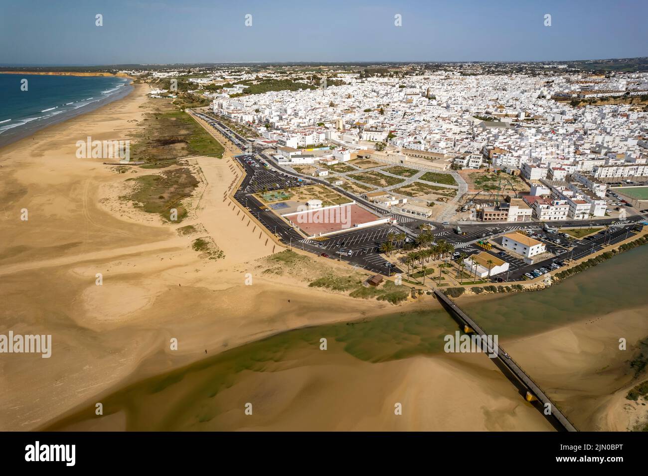 Luftbild Conil de la Frontera und die Strände, Costa de la Luz, Andalusien, Spanien | Vogelperspektive auf Conil de la Frontera und die Strände, Costa Stockfoto